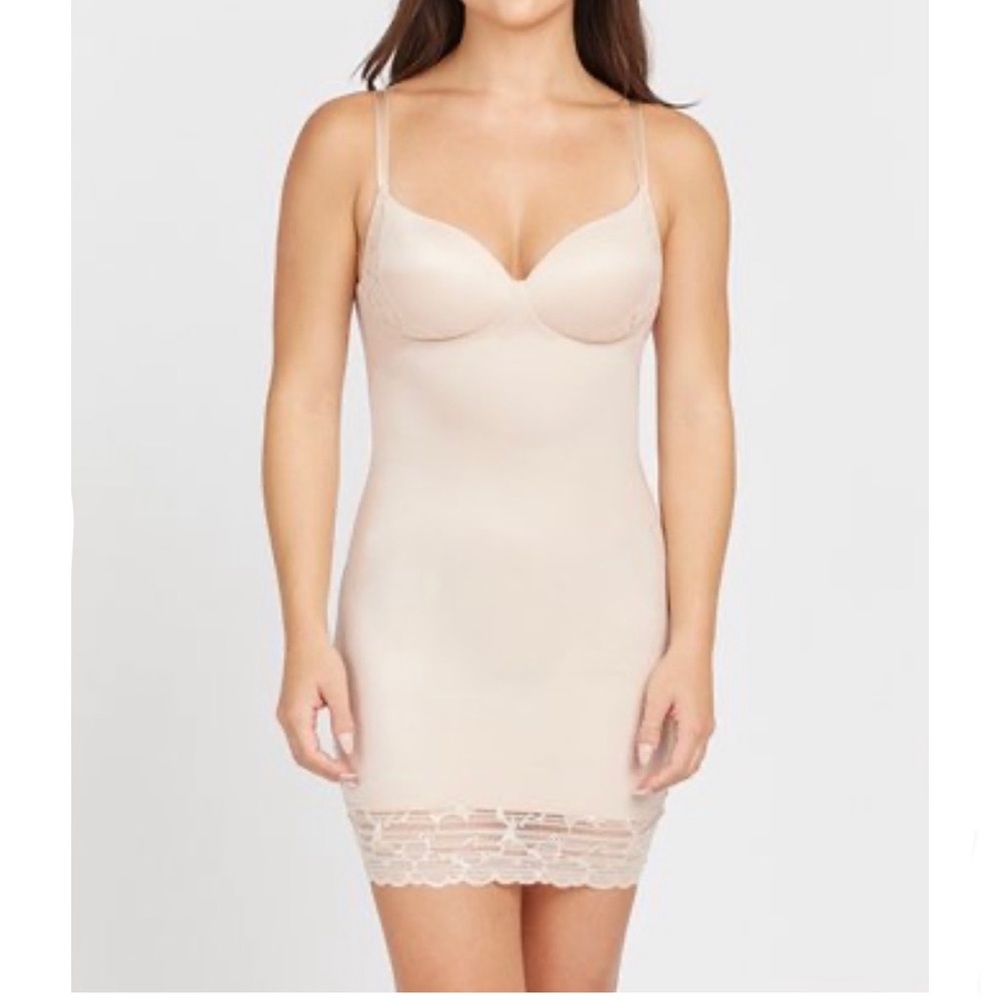 Spanx Red Hot Sleeveless Lace Cupped Full Slip Dress Beige Nude Cocktail XL